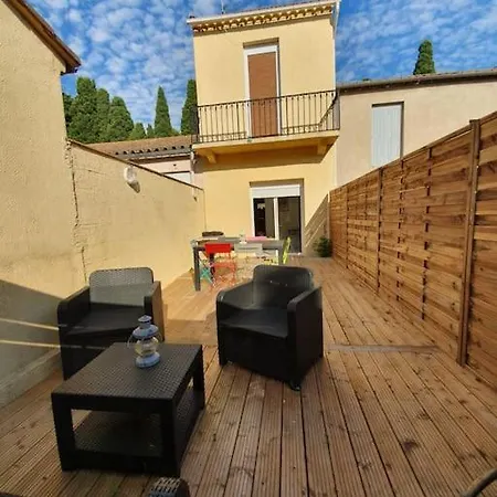La Maison Camille Au Pied De La Cite +garage Prive Holiday home *